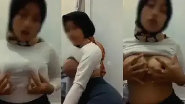 Bokep Hijab Indo Remas Toket Gede Memek Basah