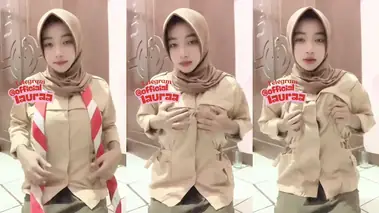 bokep Hijab Laura Seragam Pramuka Remes Toket Colmek
