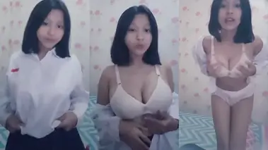 Bokep Indo Rara Nadifa Pakai Seragam SMP