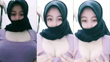 Bokep jilbab colmek remasin payudaranya