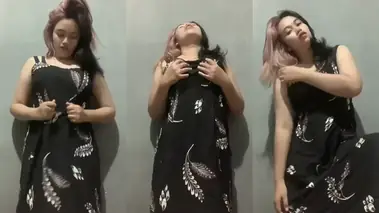 Dokumentasi Gadis Cantik Bersantai Mandi Kasur 2026
