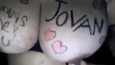 Dokumentasi Gadis Cantik Live Bersantai Kasur