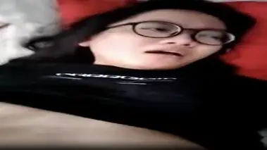 Gadis Guru Cantik Pasrah Goyang Kasur Kost